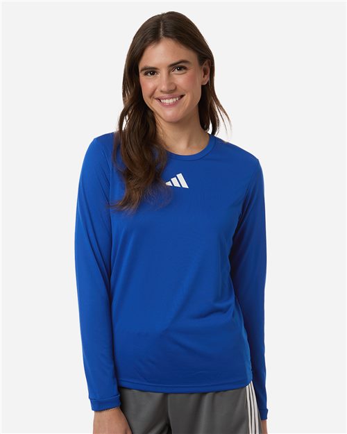 Scoop Neck